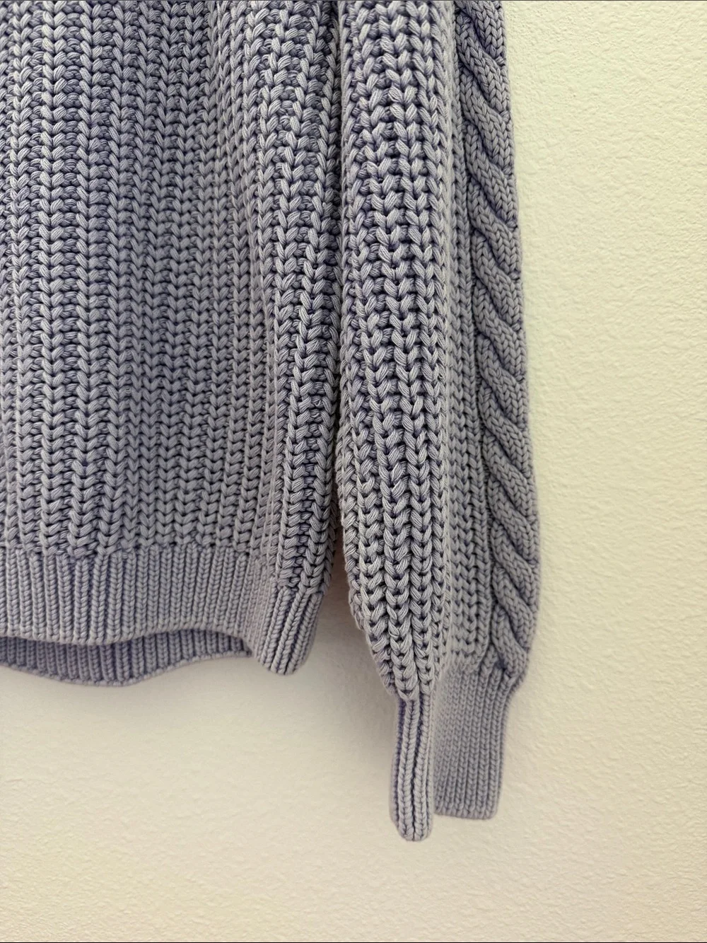 Women’s Free People Sweater - Picture 8 of 9